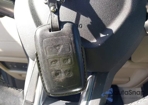 2019 Land Rover Discovery Sport Hse/Landmark Edition from USA, damaged, VIN SALCR2FX9KH826037